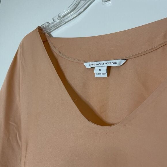 DVF Diane Von Furstenberg peach coral silk tie waist flowy dress US 12 - Picture 3 of 8